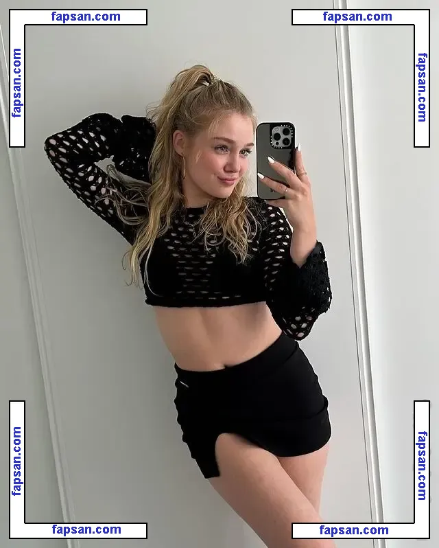 Chiara Tews nude photo #0009 from OnlyFans