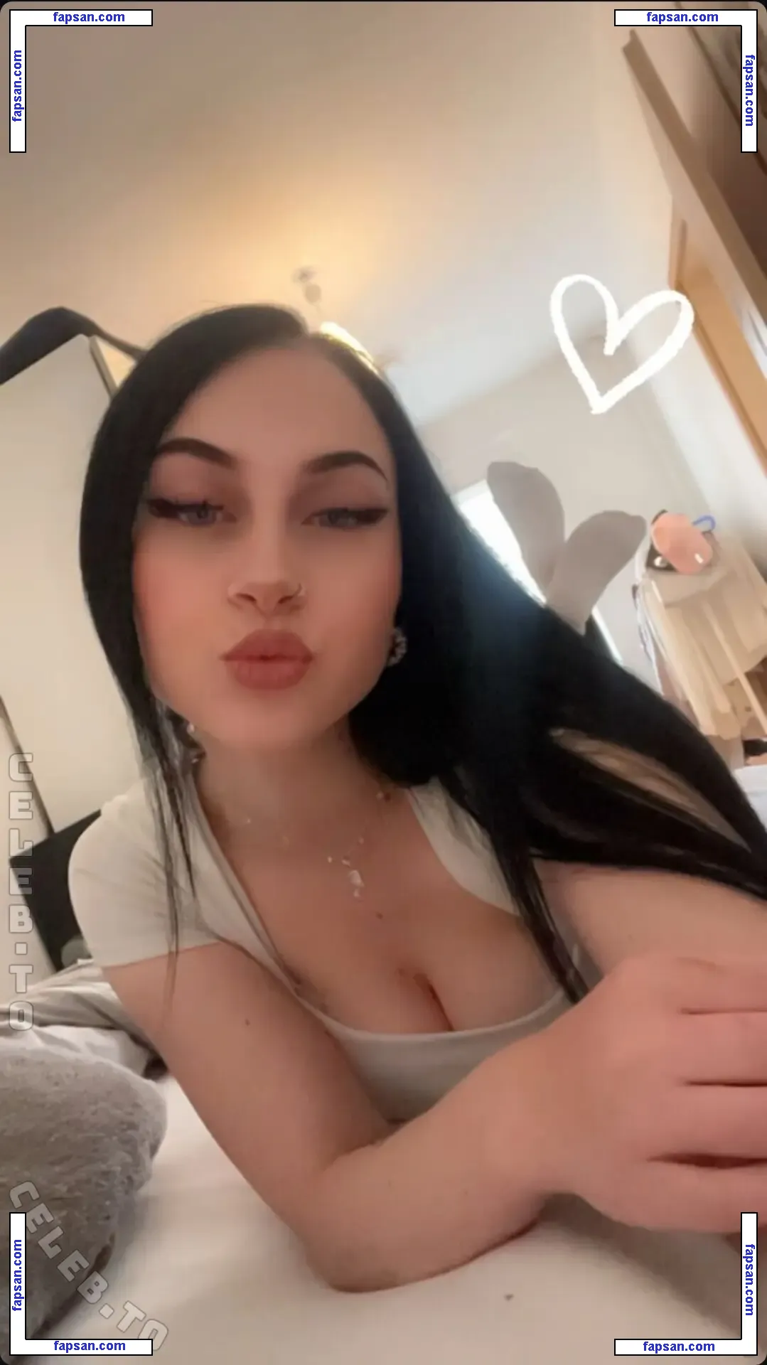 Chiarajolin голая фото #0010 с Онлифанс