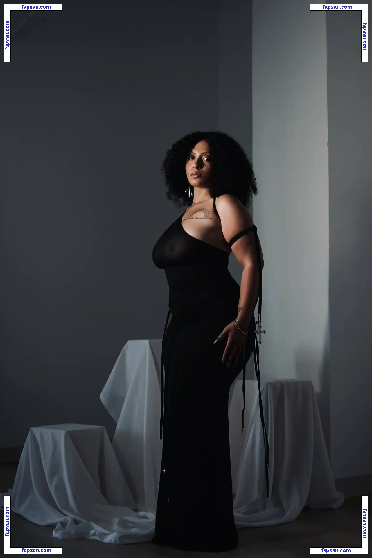 Childofnines nude photo #0006 from OnlyFans