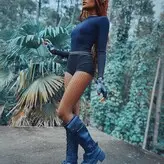 China Anne McClain голая #0012