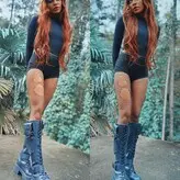 China Anne McClain голая #0013