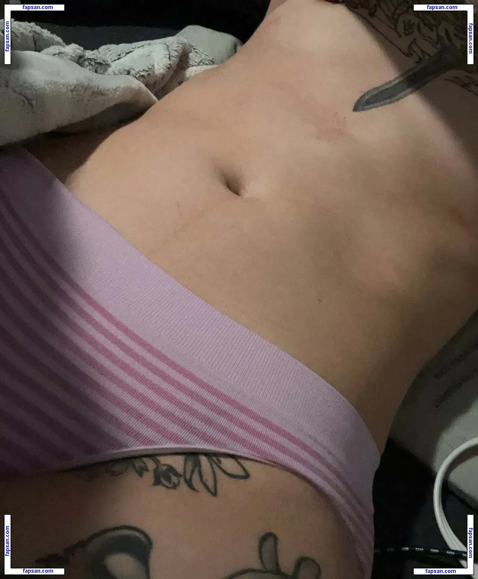 Chinchilladas nude photo #0002 from OnlyFans