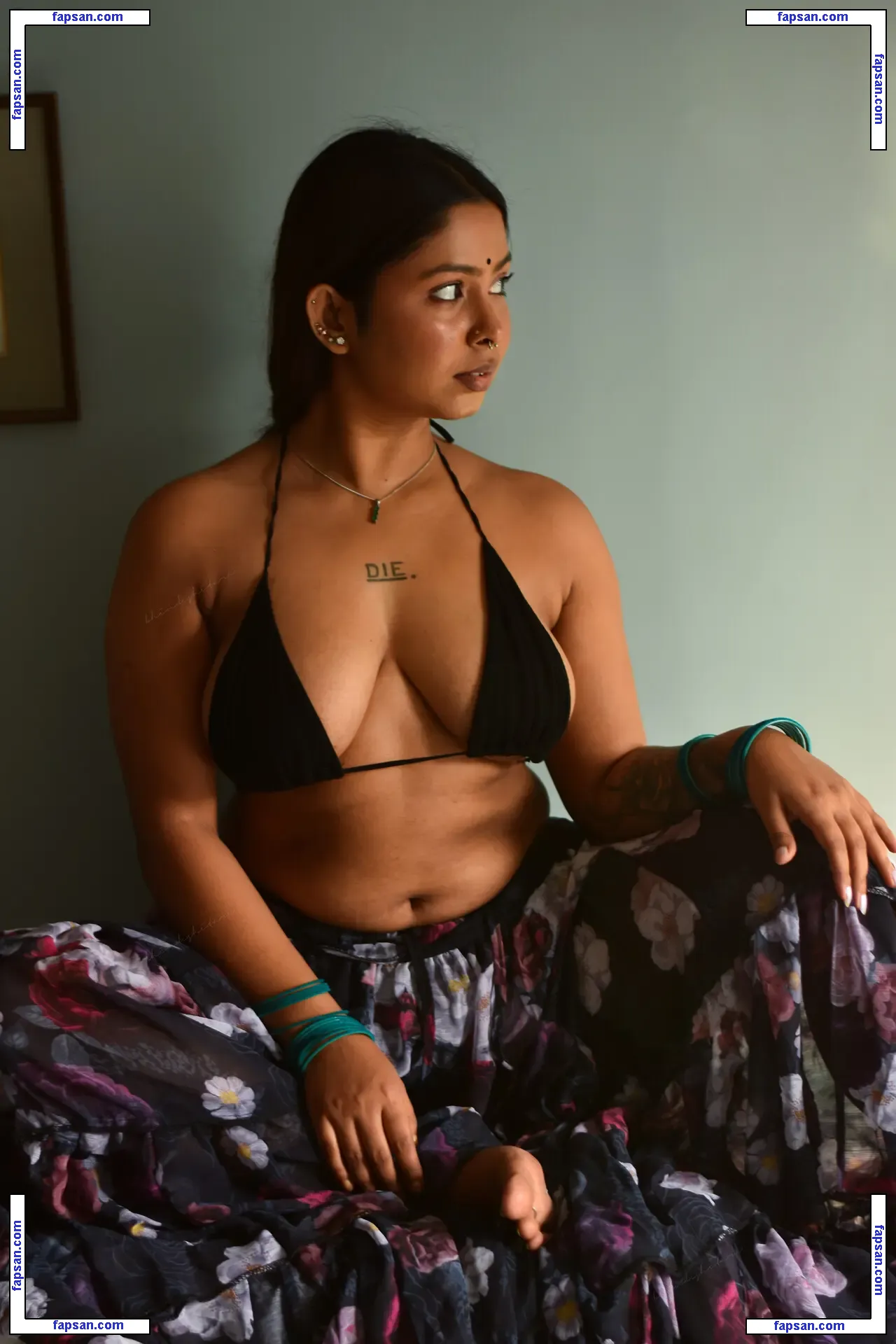 Chirasree nude photo #0003 from OnlyFans