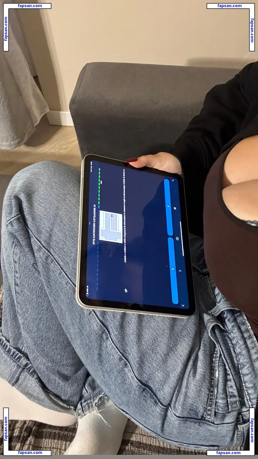 chiri.francesca nude photo #0004 from OnlyFans