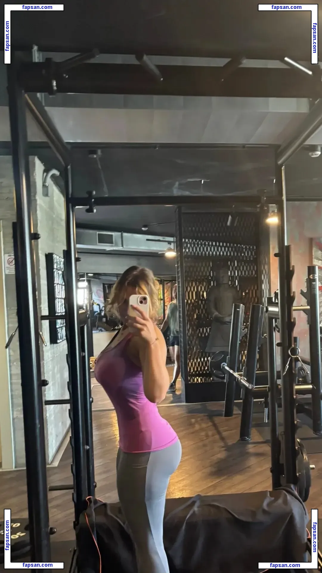 chiri.francesca nude photo #0008 from OnlyFans