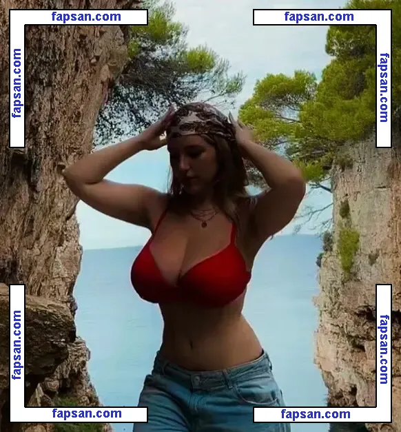 chiri.francesca nude photo #0013 from OnlyFans