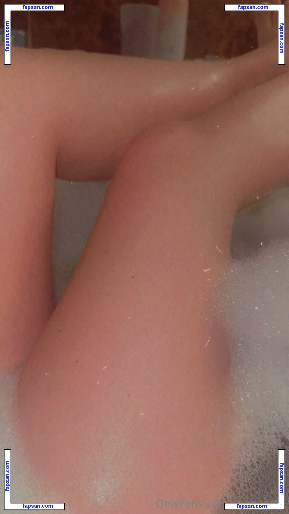 Chivelicious nude photo #0219 from OnlyFans