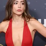 Chloe Bennet голая #0422