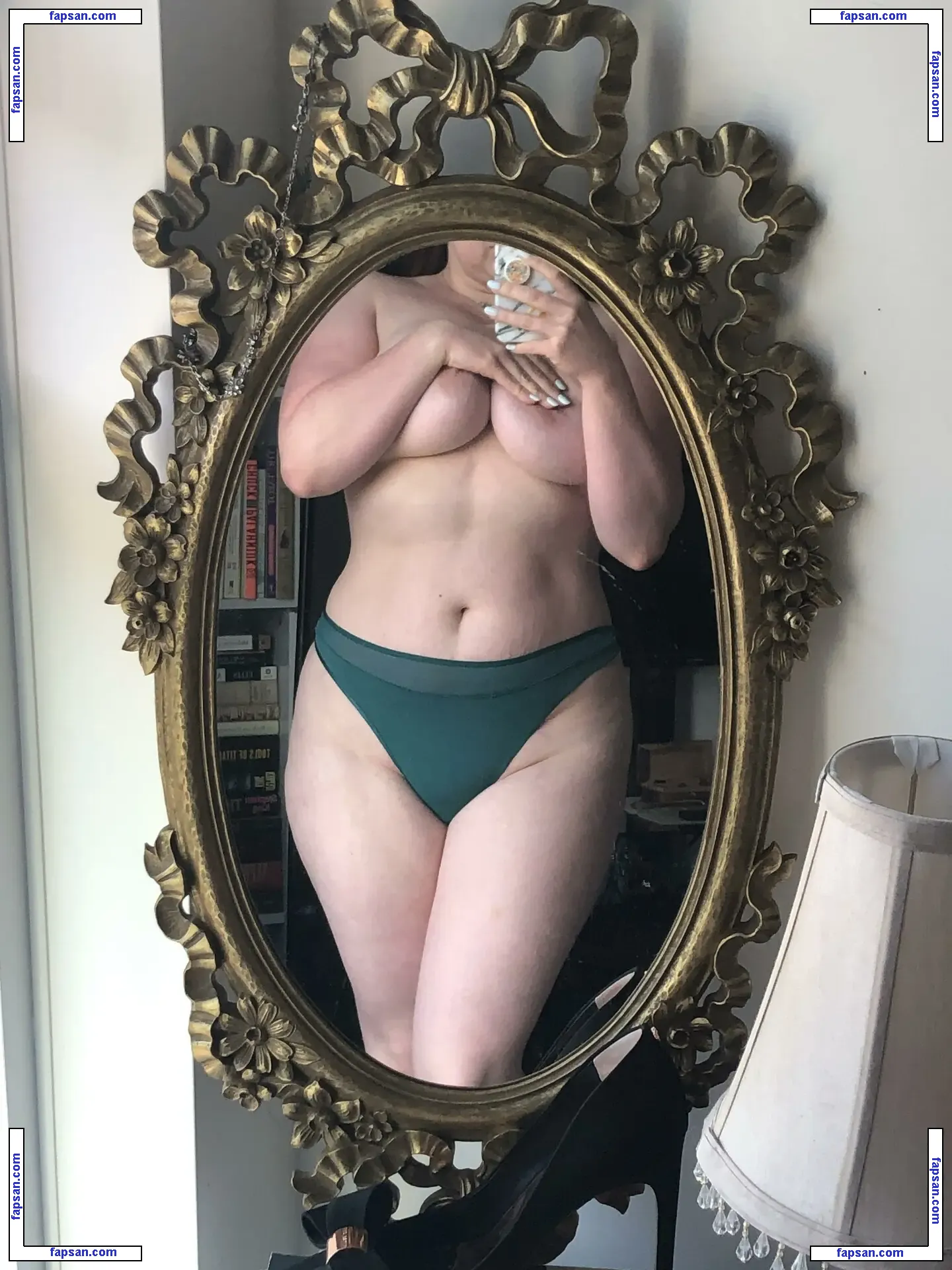 Chloe Blossom nude photo #0059 from OnlyFans
