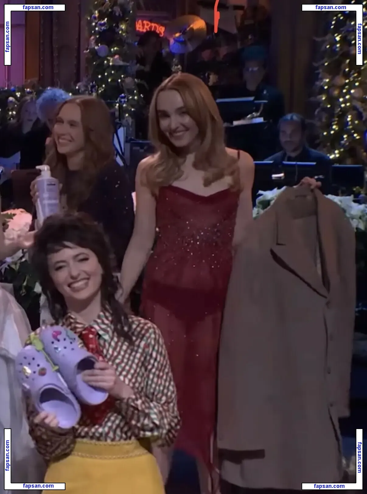 Chloe Fineman голая фото #0294 с Онлифанс