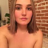 Chloe Fineman nude #0152