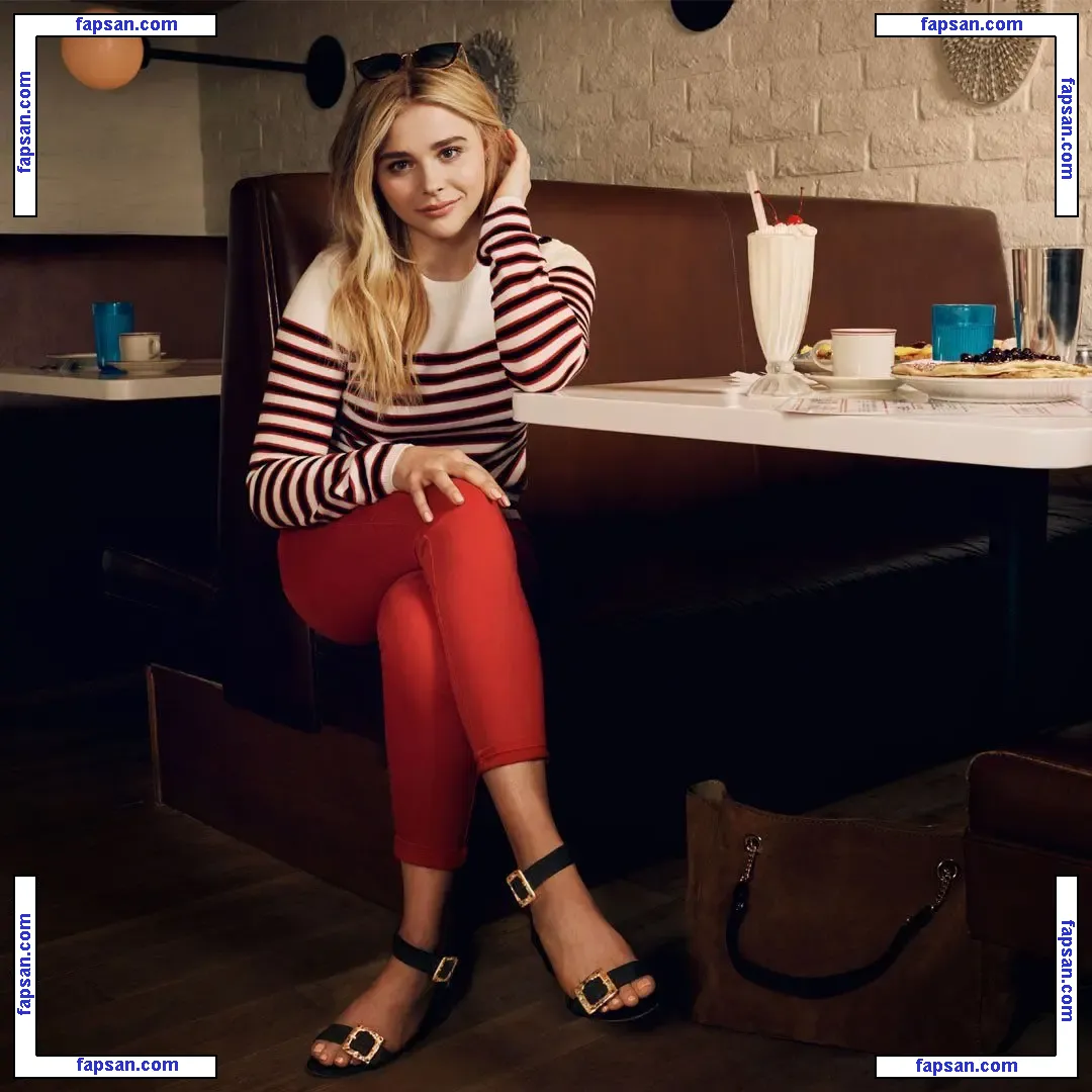 Chloë Grace Moretz голая фото #0111 с Онлифанс