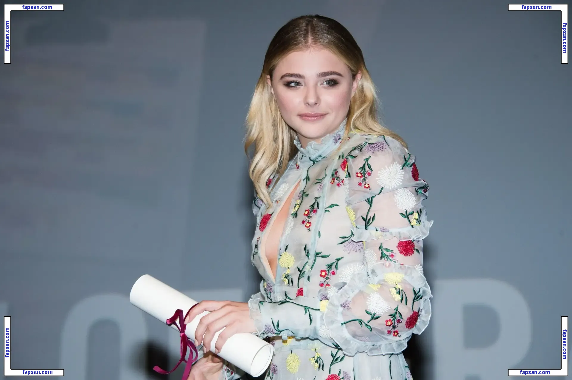 Chloë Grace Moretz голая фото #0228 с Онлифанс