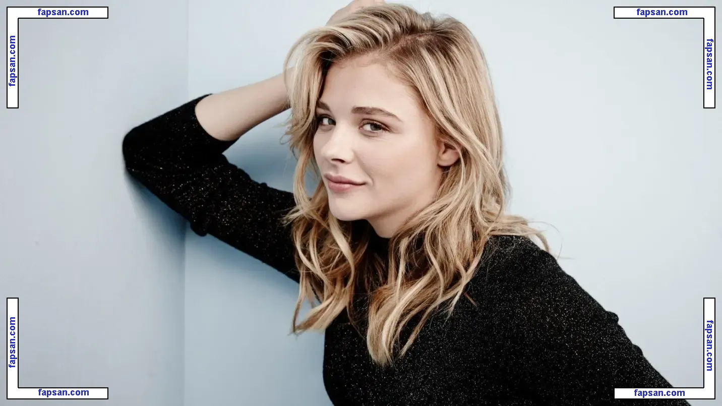 Chloë Grace Moretz голая фото #0511 с Онлифанс
