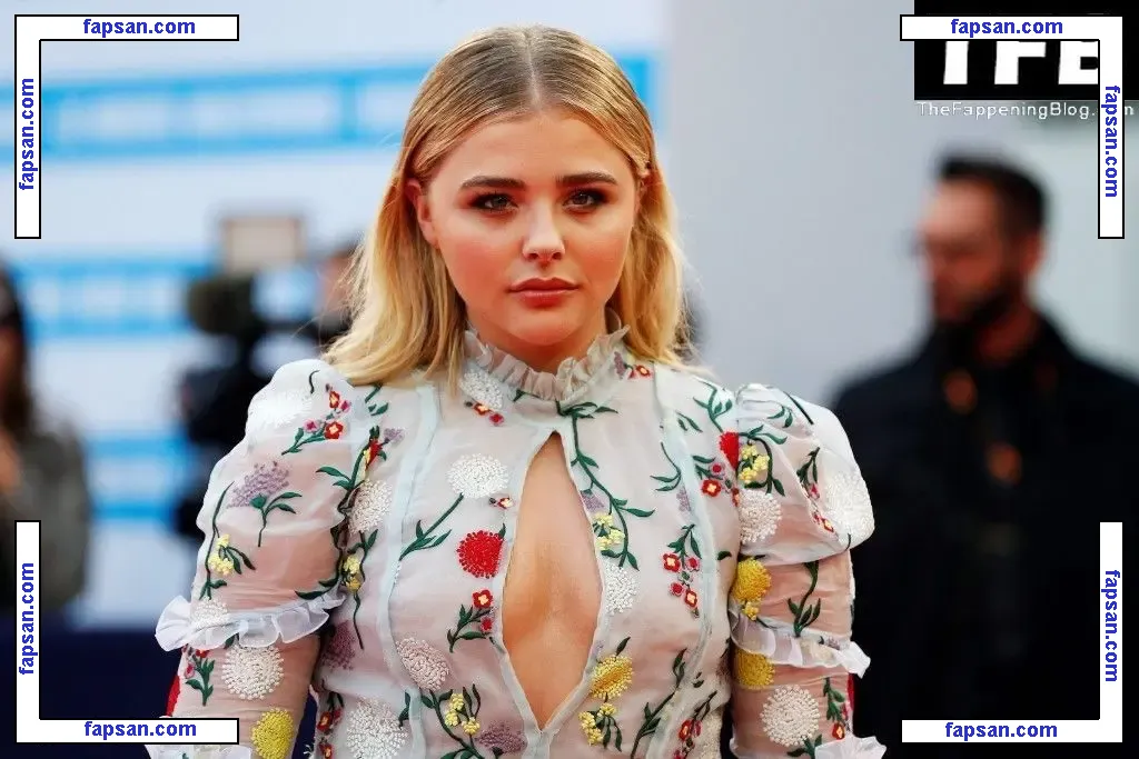 Chloë Grace Moretz голая фото #0620 с Онлифанс