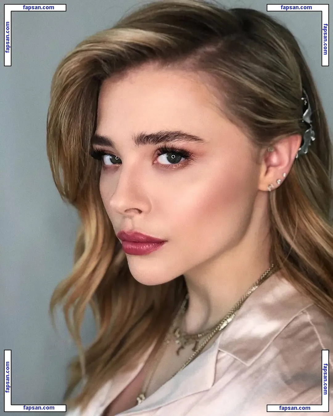 Chloë Grace Moretz голая фото #0730 с Онлифанс