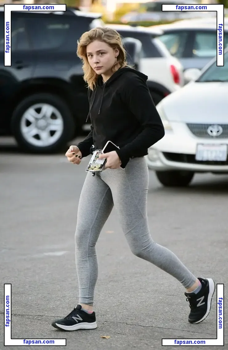 Chloë Grace Moretz nude photo #0832 from OnlyFans