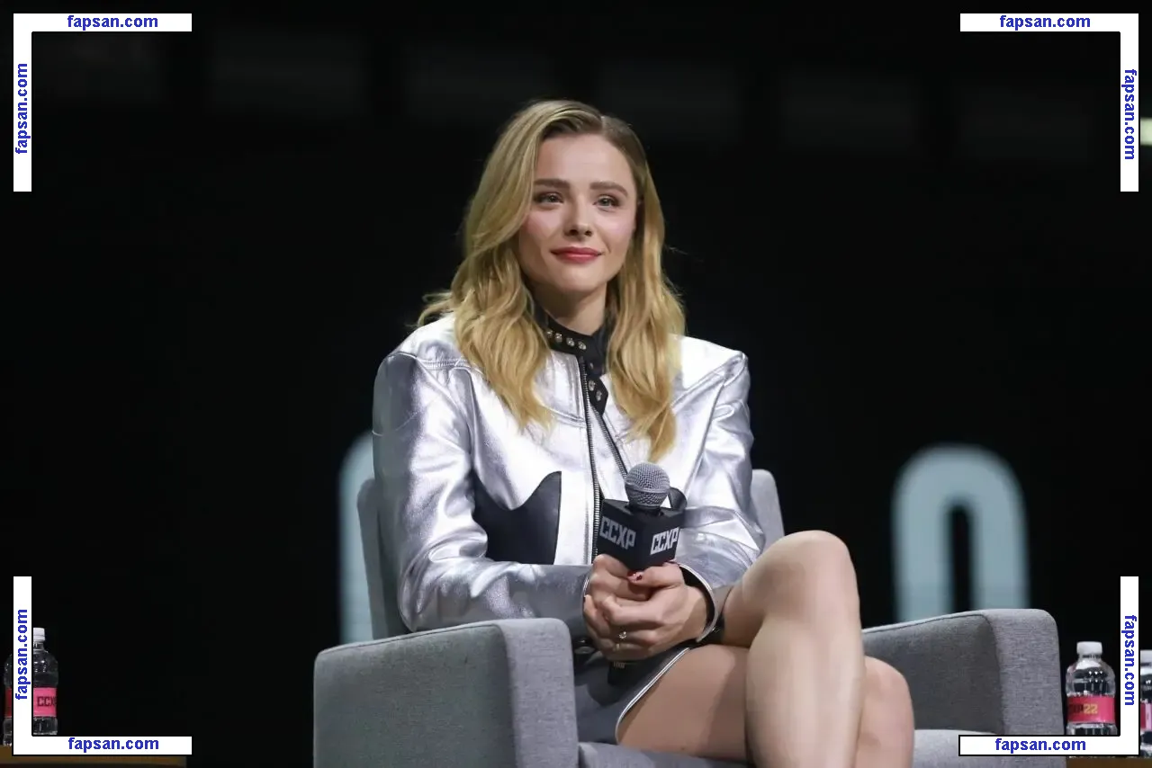 Chloë Grace Moretz nude photo #0875 from OnlyFans
