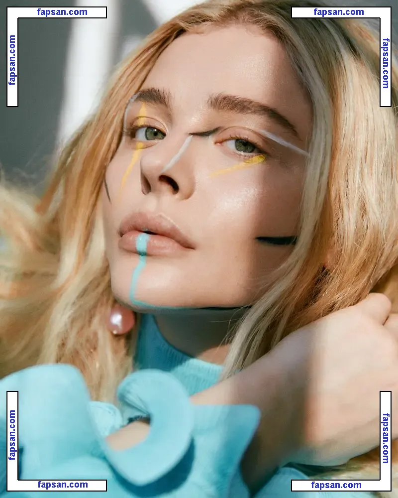 Chloë Grace Moretz nude photo #0916 from OnlyFans
