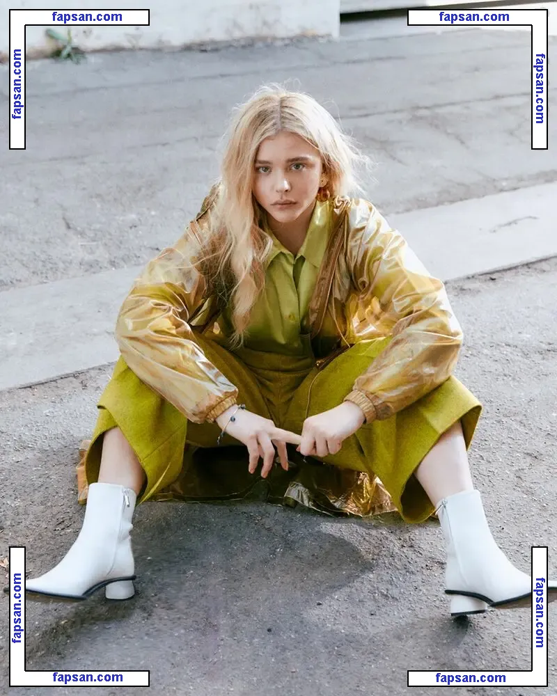 Chloë Grace Moretz nude photo #0918 from OnlyFans