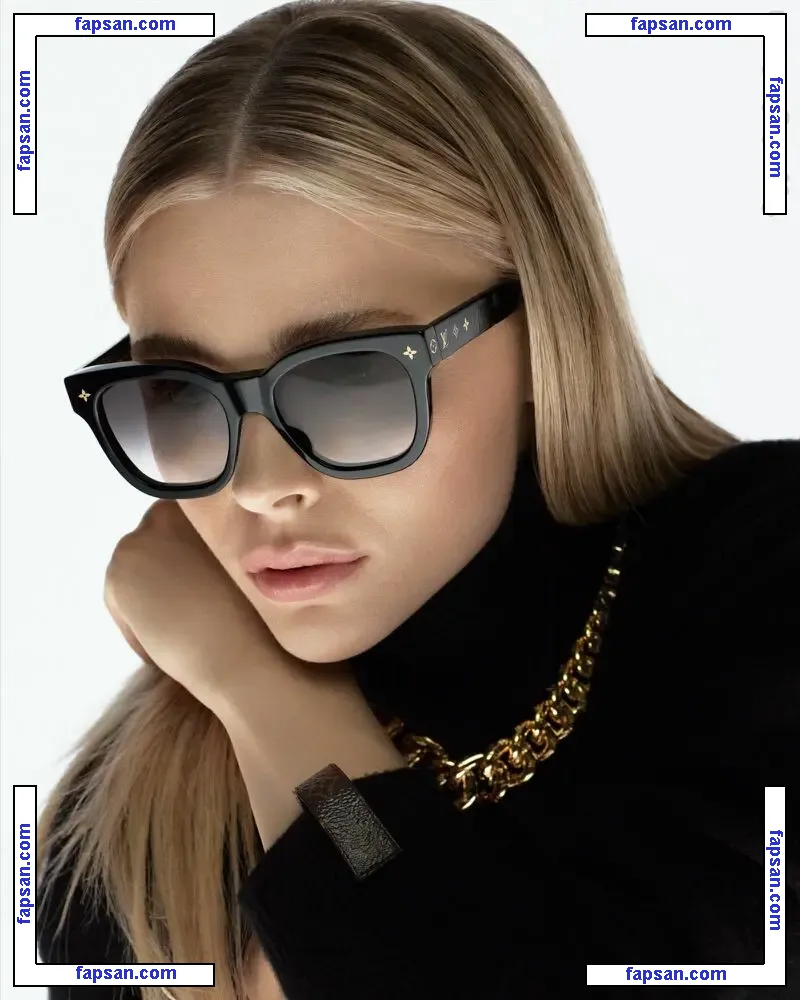 Chloë Grace Moretz nude photo #0929 from OnlyFans