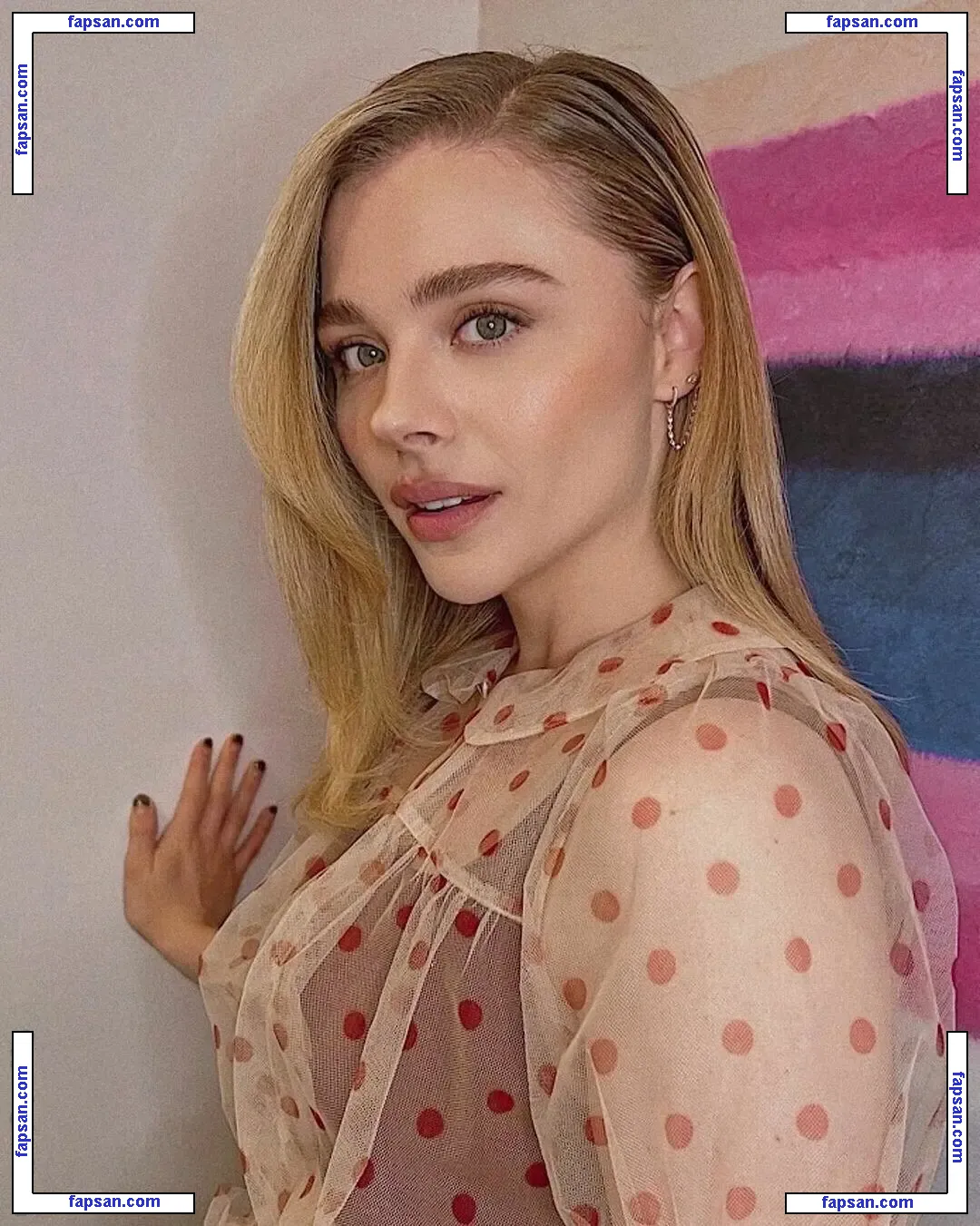 Chloë Grace Moretz голая фото #0942 с Онлифанс