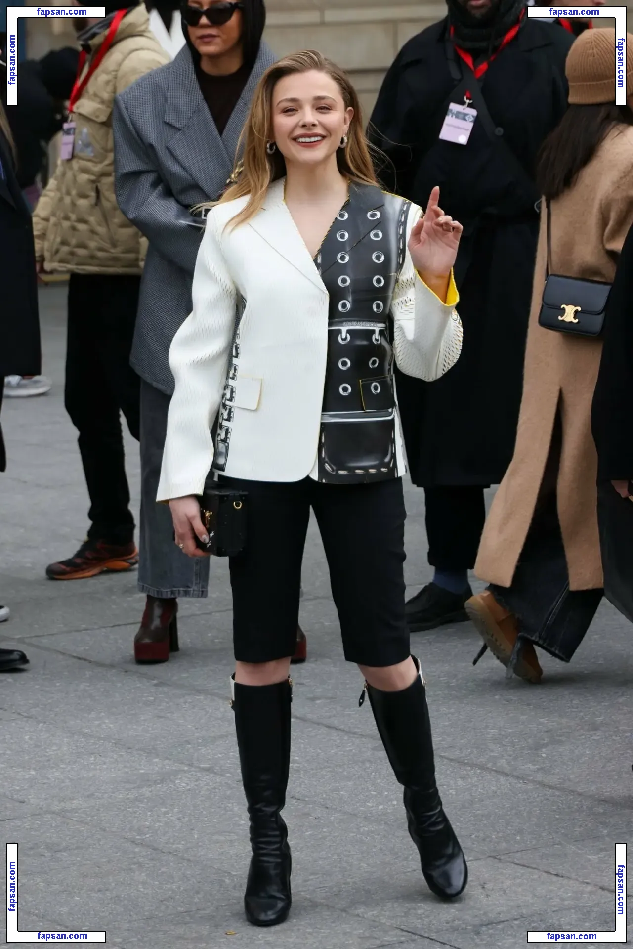 Chloë Grace Moretz nude photo #0968 from OnlyFans