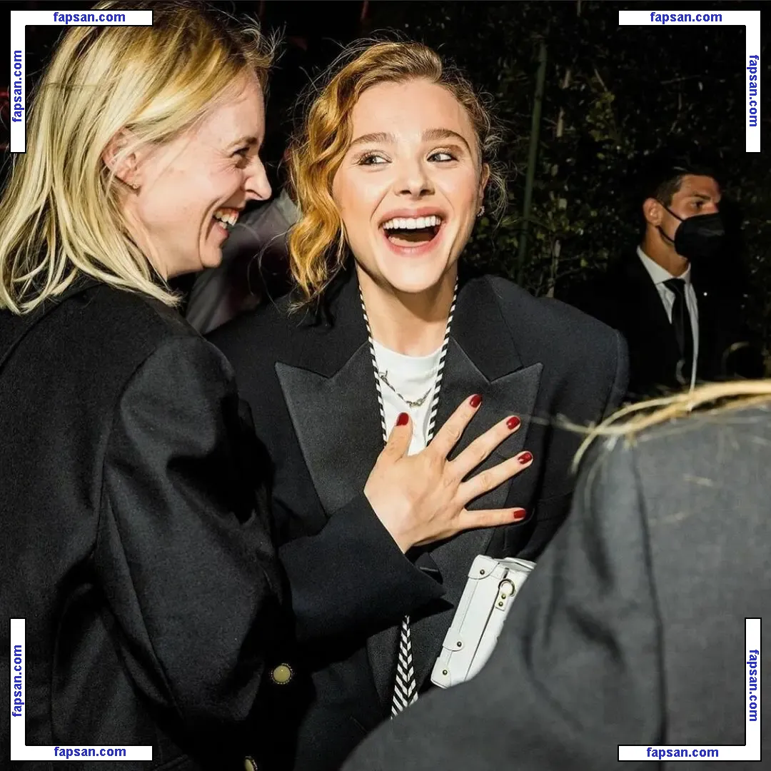 Chloë Grace Moretz nude photo #1020 from OnlyFans