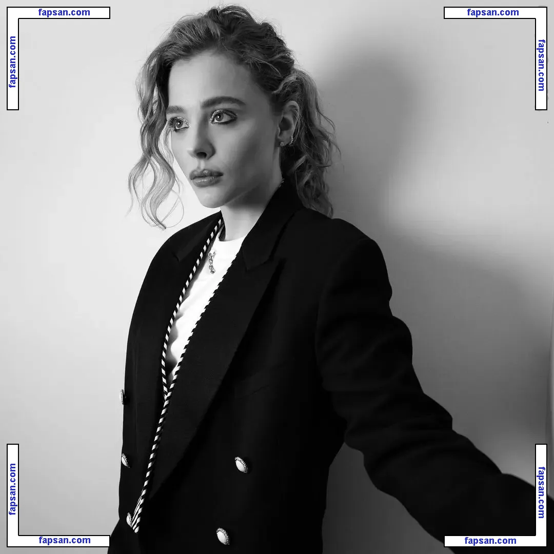 Chloë Grace Moretz nude photo #1024 from OnlyFans