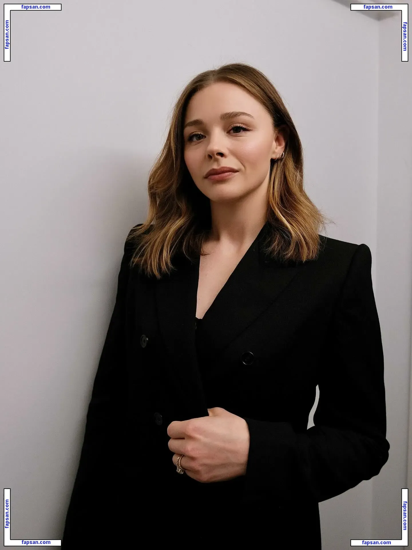 Chloë Grace Moretz голая фото #1703 с Онлифанс