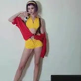 Chloe Lockley голая #0011