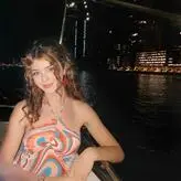 Chloe Lockley голая #0016