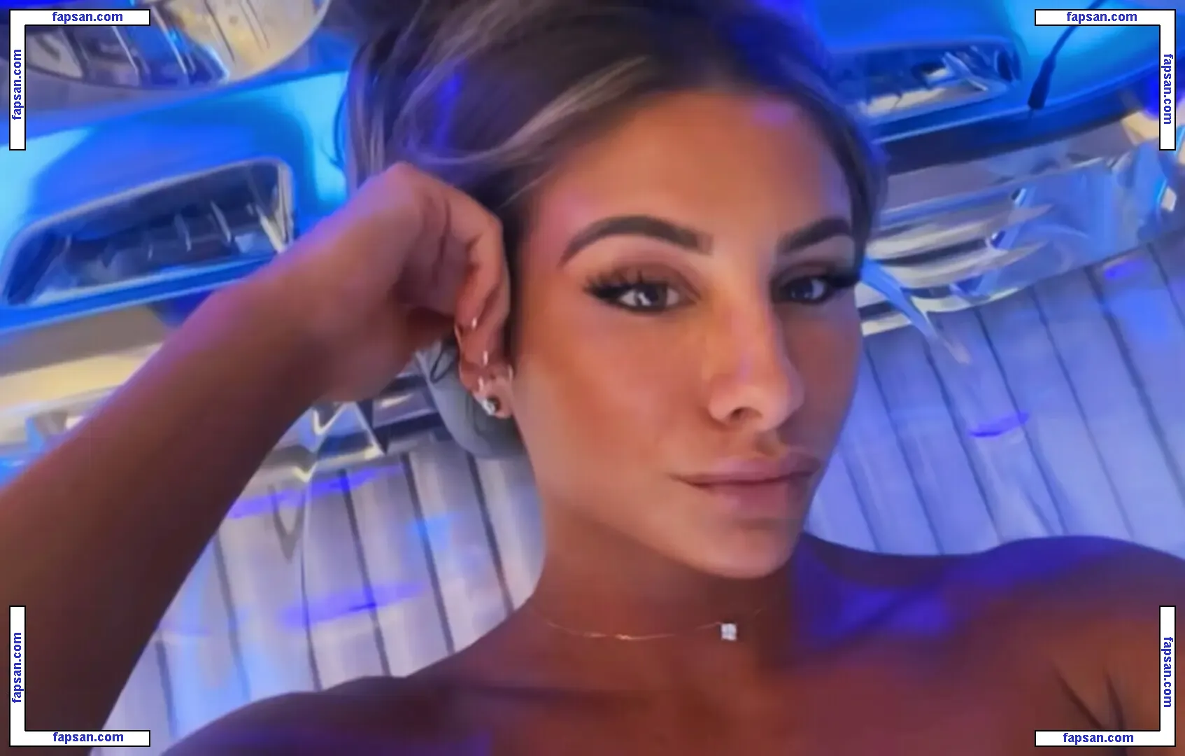 Chloe Streatfield голая фото #0063 с Онлифанс