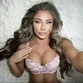 Chloe Streatfield голая #0055