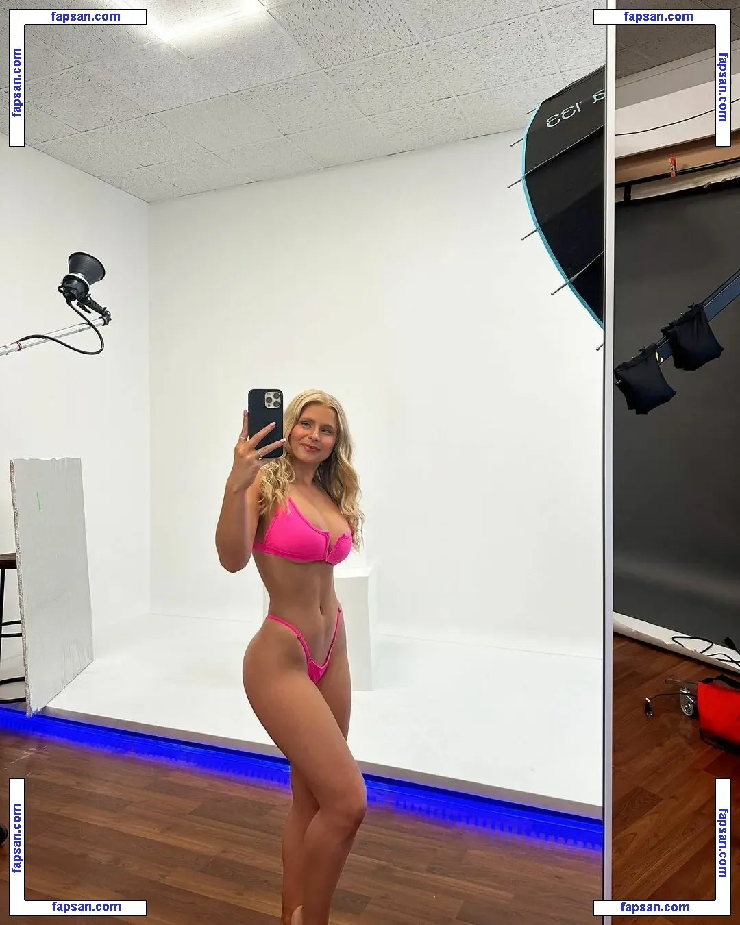 Chloee Tinnin nude photo #0007 from OnlyFans