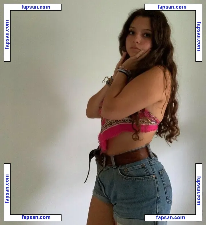 Chloeforero nude photo #0010 from OnlyFans