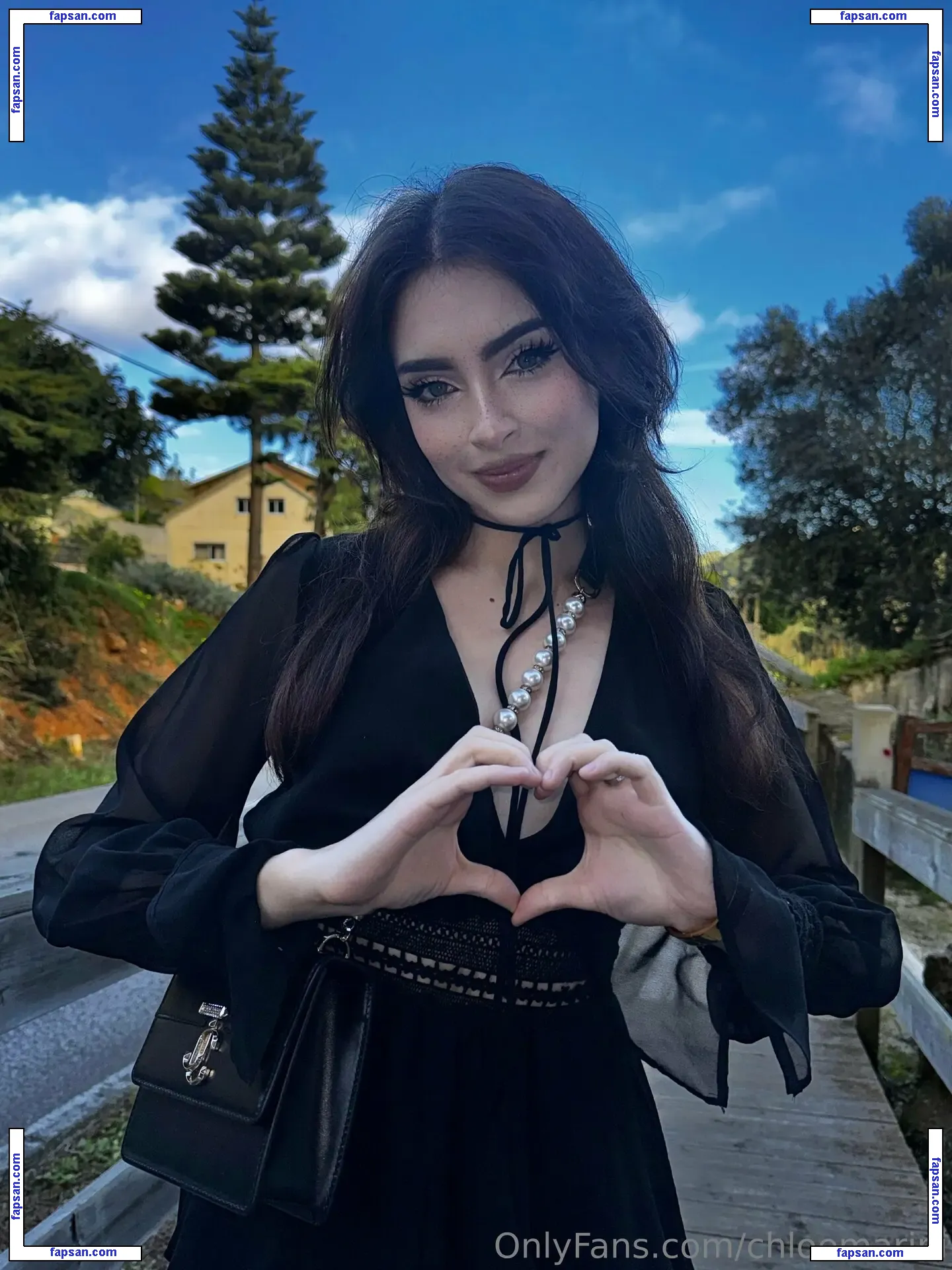 chloemarini nude photo #0014 from OnlyFans