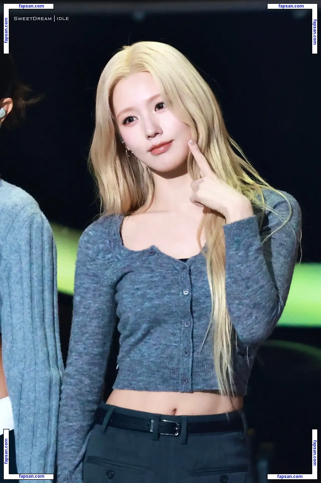 Cho Mi-yeon (Miyeon) - i-dle [(G)I-dle] nude photo #0042 from OnlyFans