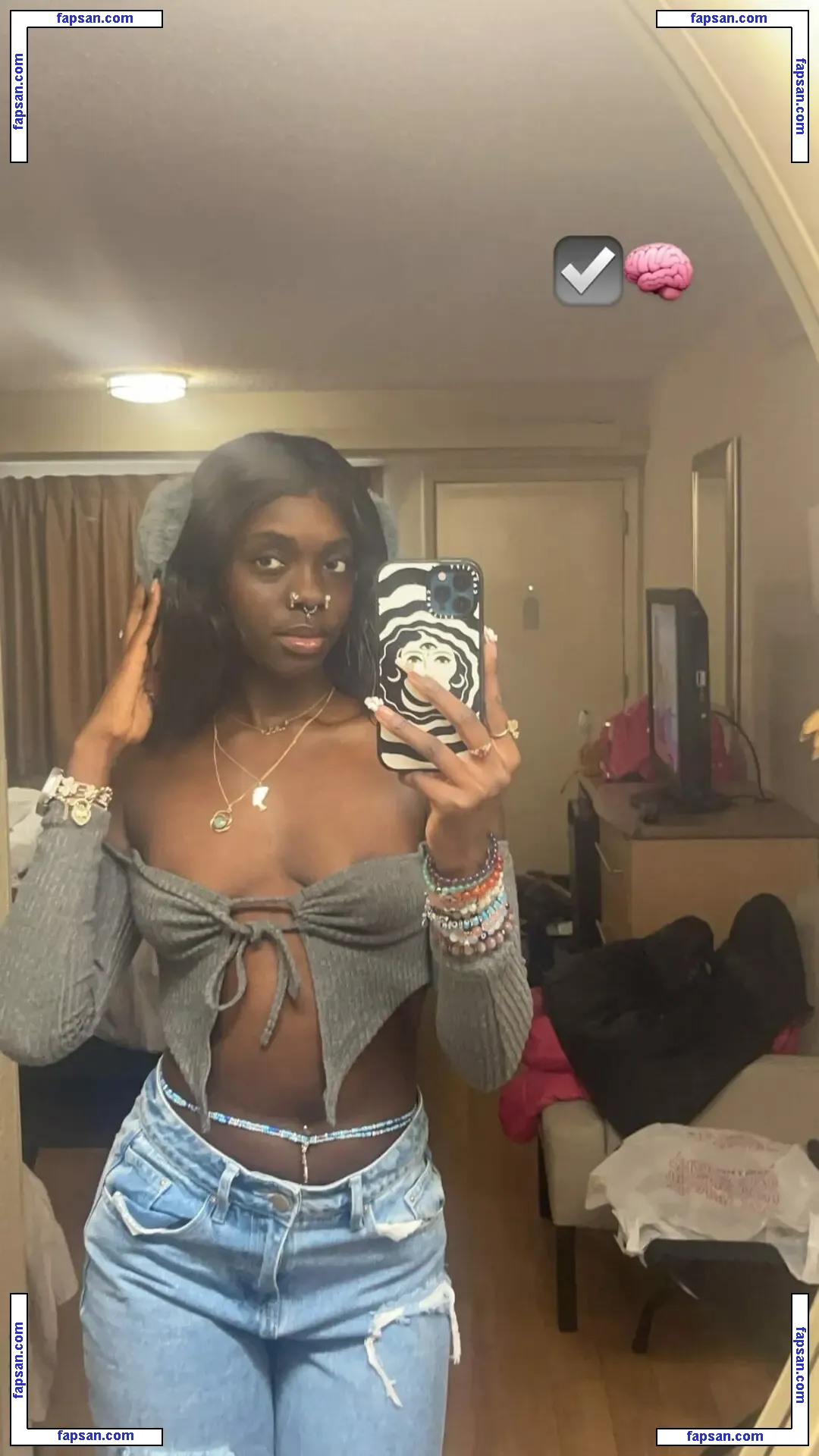 chocolateporsche nude photo #0002 from OnlyFans