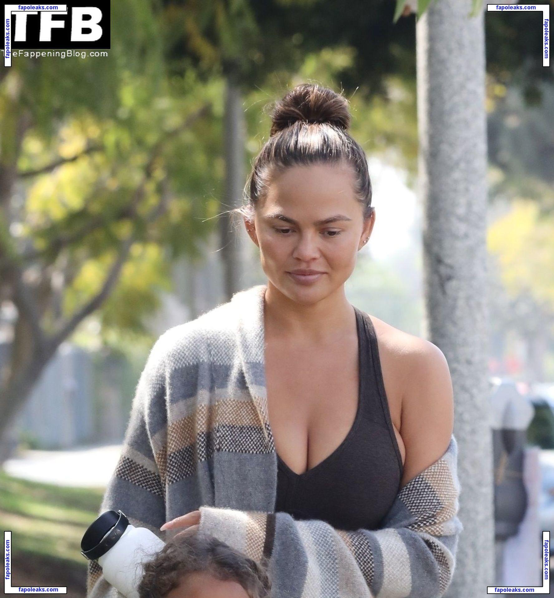 Chrissy Teigen / ChrissyTeigen nude photo #1340 from OnlyFans