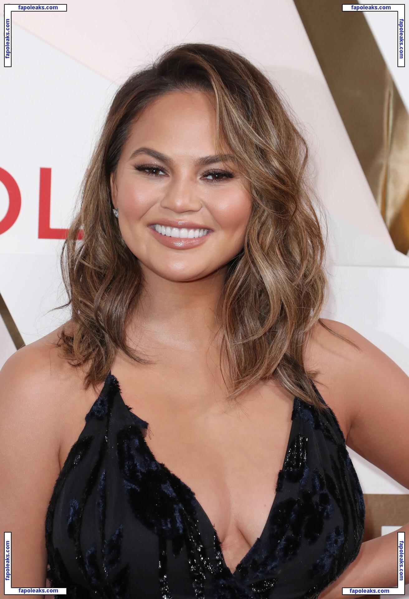 Chrissy Teigen / ChrissyTeigen голая фото #1625 с Онлифанс