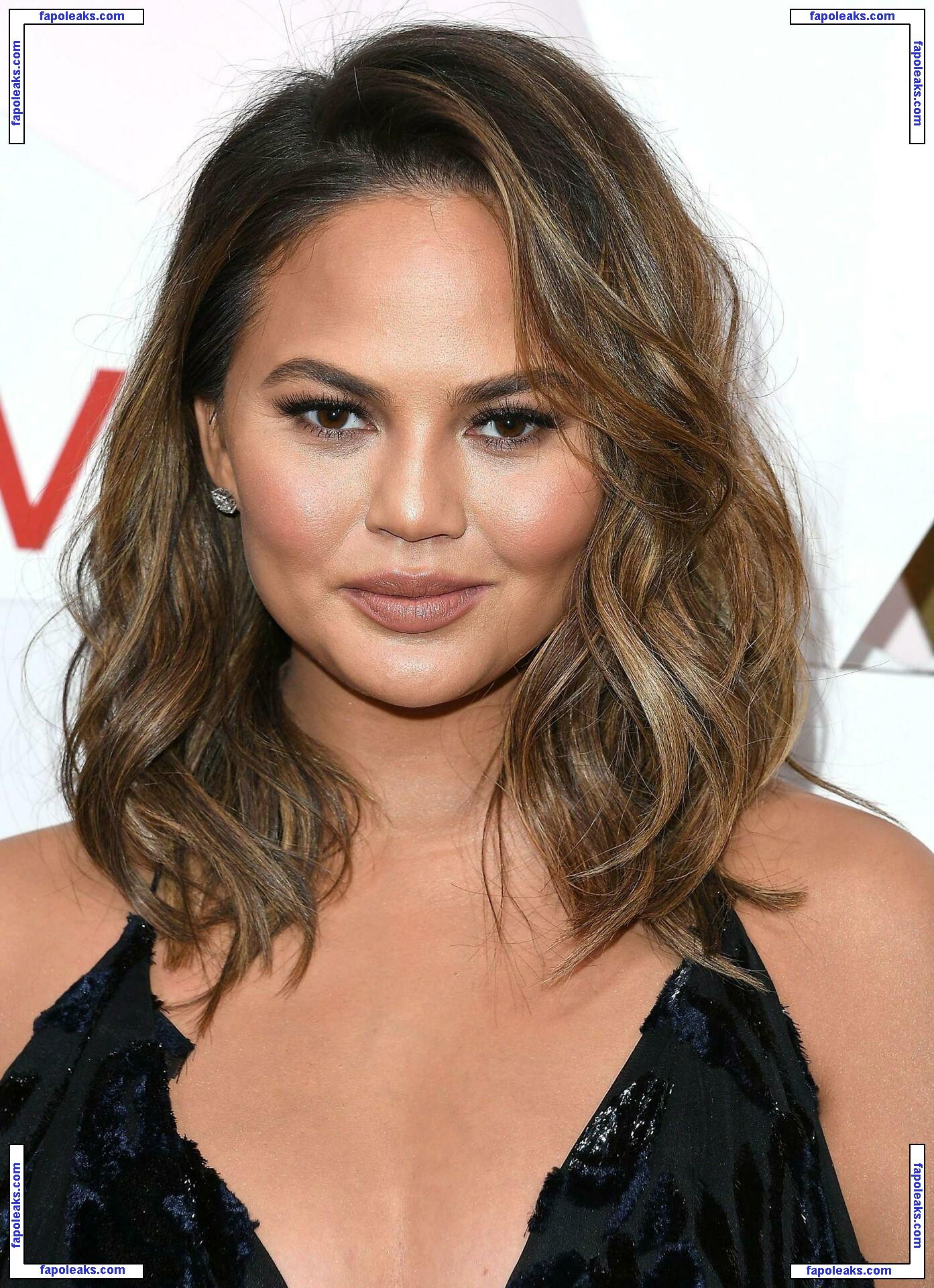 Chrissy Teigen / ChrissyTeigen голая фото #1669 с Онлифанс