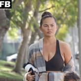 Chrissy Teigen голая #1333