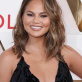 Chrissy Teigen голая #1625