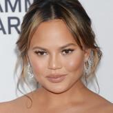 Chrissy Teigen nude #1704