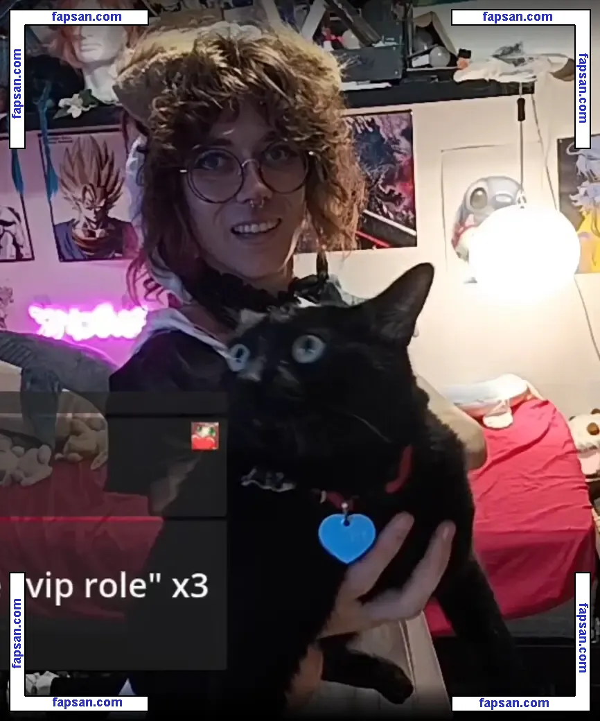 ChrisTheFemboy nude photo #0008 from OnlyFans