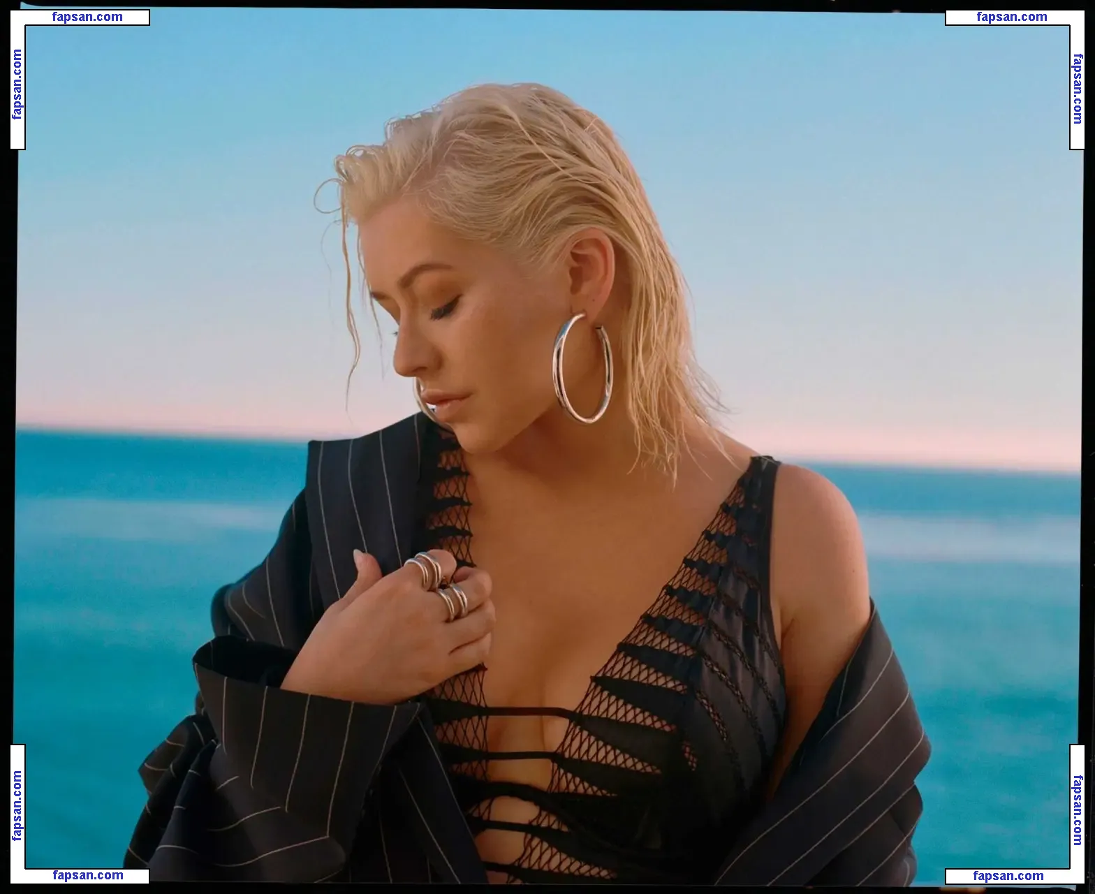 Christina Aguilera голая фото #0067 с Онлифанс