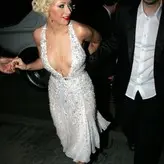 Christina Aguilera голая #0471