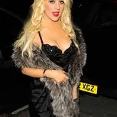 Christina Aguilera голая #0808