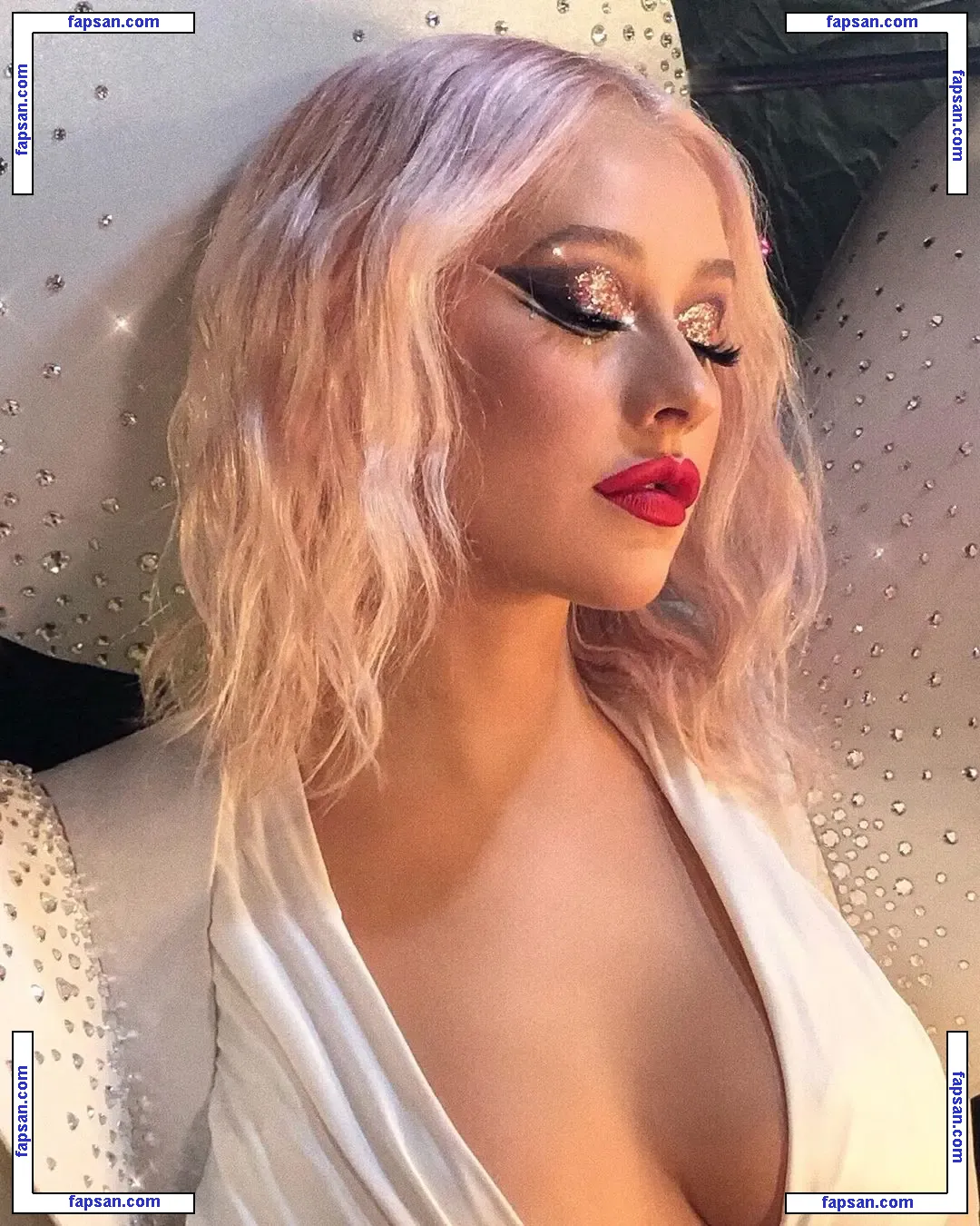 Christina Aguilera голая фото #1026 с Онлифанс